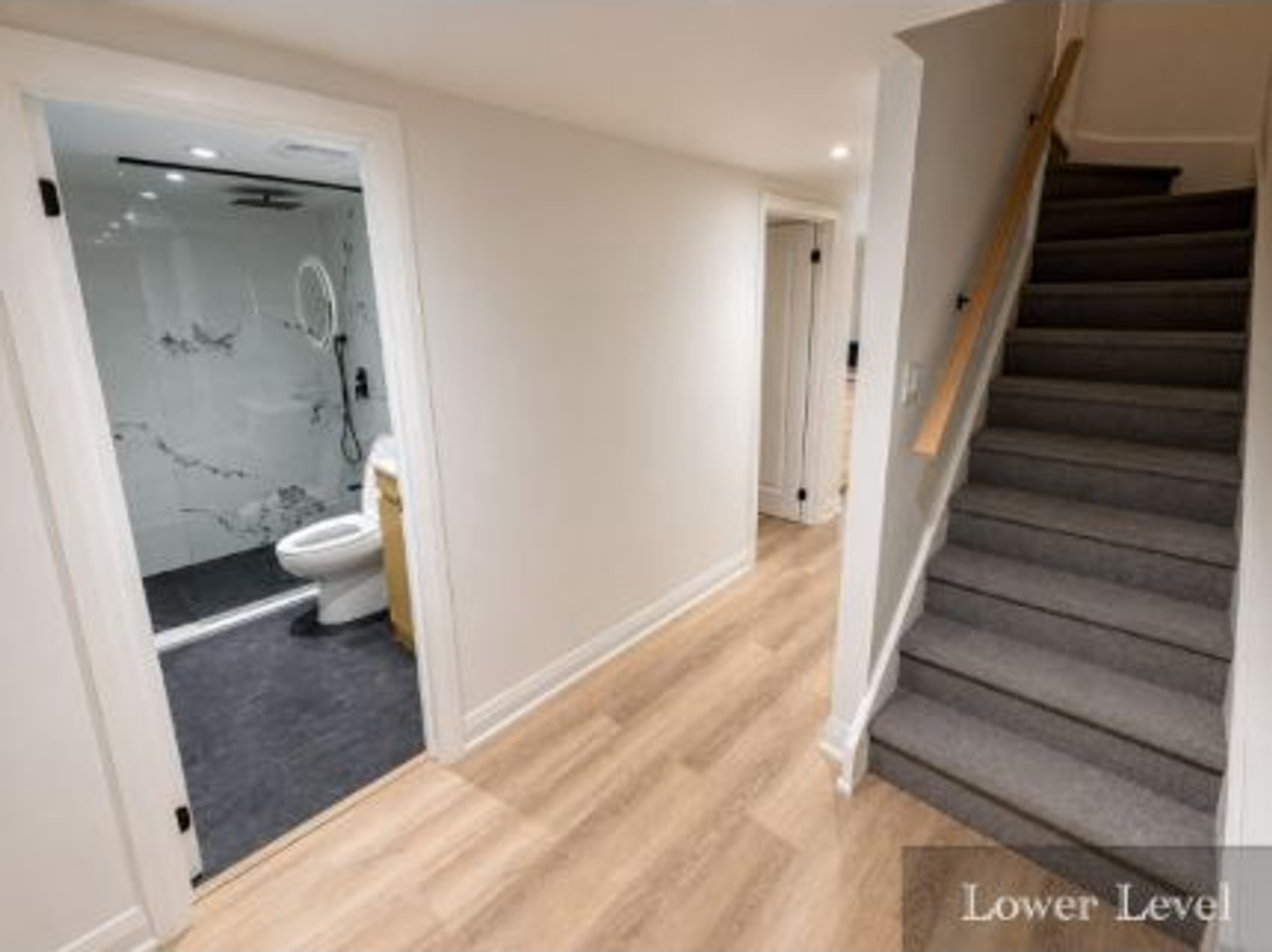 Finished lower level with three-piece bathroom